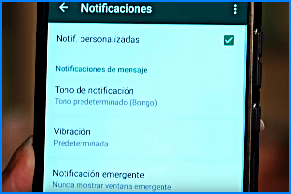 como-saber-quien-de-todos-sus-contactos-le-ha-enviado-un-mensaje-sin-abrir-whatsapp